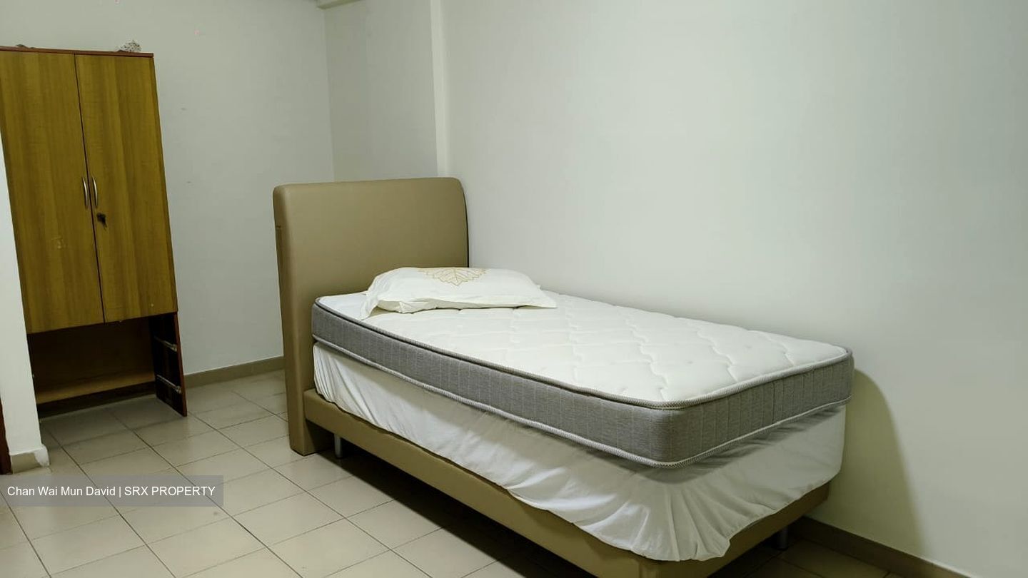 Blk 108 Woodlands Street 13 (Woodlands), HDB 4 Rooms #538811031